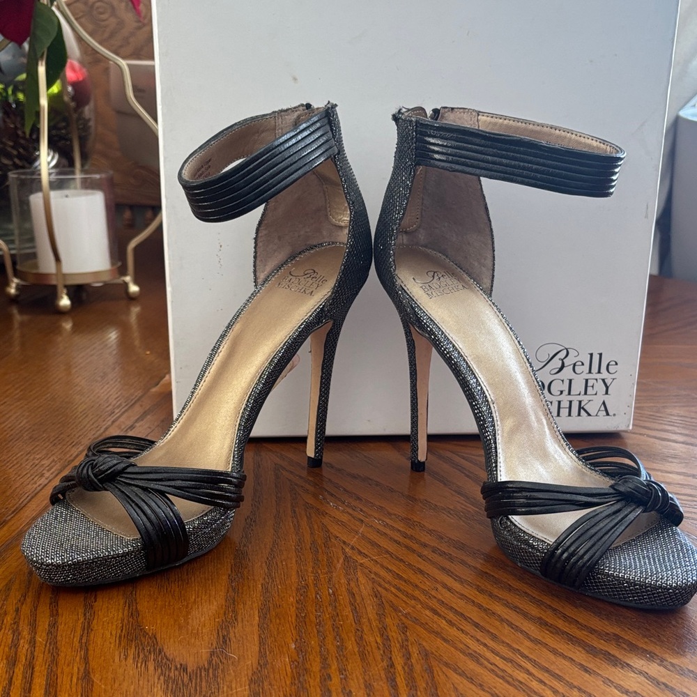 Badgley Mischka Glittering Black Heels
